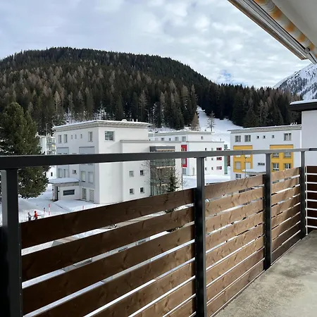 Apartment Griflas Laerchengold